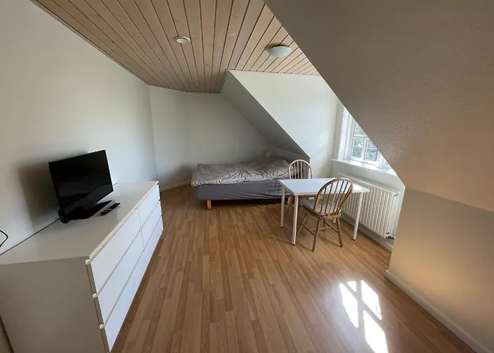 Landhaus Dobbelt Vaerelse Ved Golfbane Naer Løkken